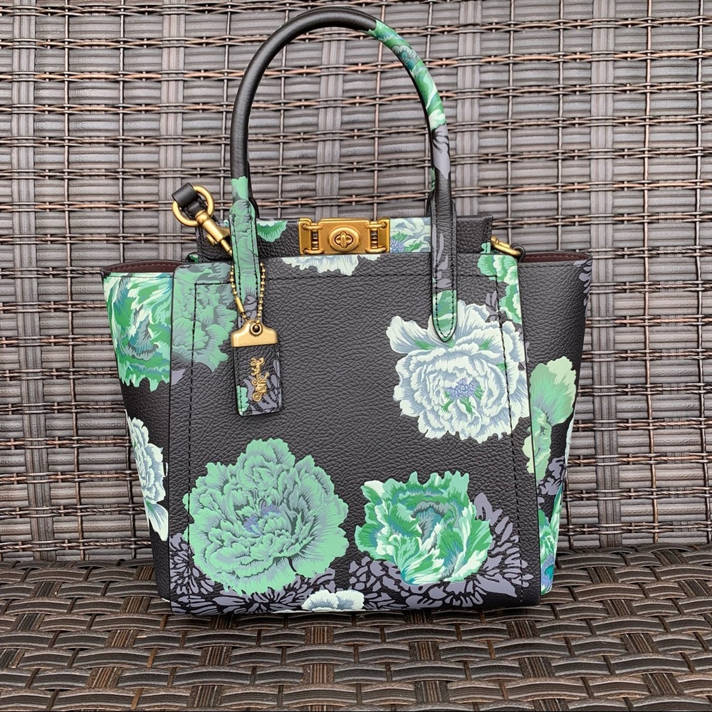 *SOLD* EUC Coach Kaffe Fassett Troupe Bag in Green and Black print